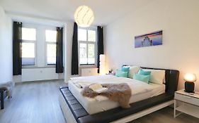 *NEU* Zentral (nur 5min bis zur Innerstadt) *Netflix&Amazon TV*